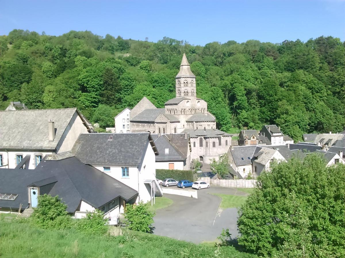 Rose, 4 Pers. Villa Saint Antoine, Orcival, Sancy エクステリア 写真